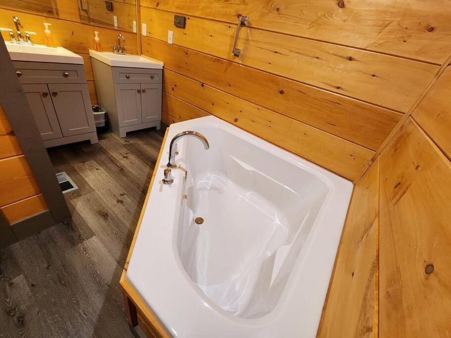 Dancing Bear Cabin- Relax & Enjoy! Sevierville Exterior foto